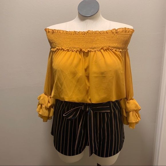 ⭐️ $10 WYB
A'GACI Blue and Yellow Striped Size Large Tie Front Dressy Shorts - Picture 8 of 9